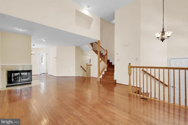 Building Photo - 19005 Gallop Dr