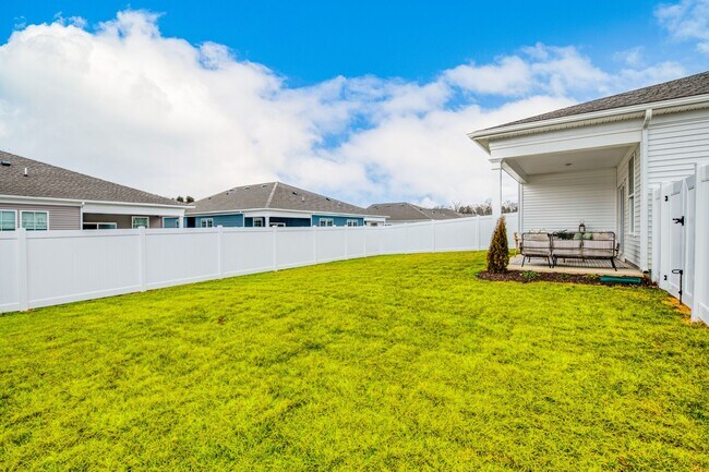 Fotografía del edificio - Maple Grove