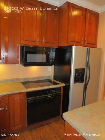 Building Photo - Nice Custom Home w/ 3 Master Suites!