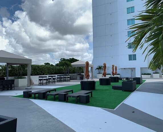 Building Photo - 2 Bed / 2 Bath | Terrazas Riverpark Village #804 – Miami