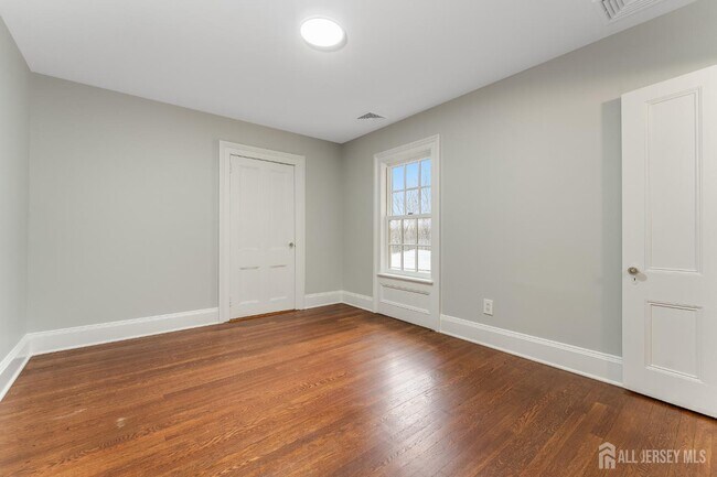 Foto del edificio - 100 Old Hwy 28