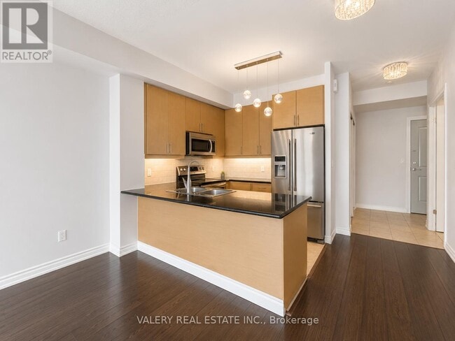 Building Photo - 133 Wynford Dr