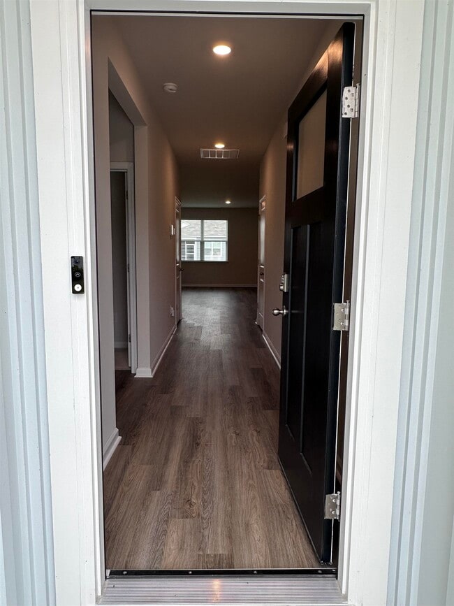 Foto del edificio - 5175 Yellowstone Dr