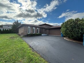 Building Photo - 3523 Jacqueline Dr