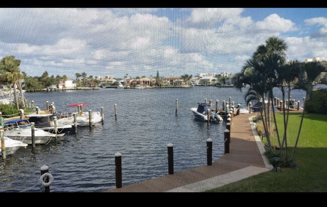 Foto del edificio - 951 Spanish Cir