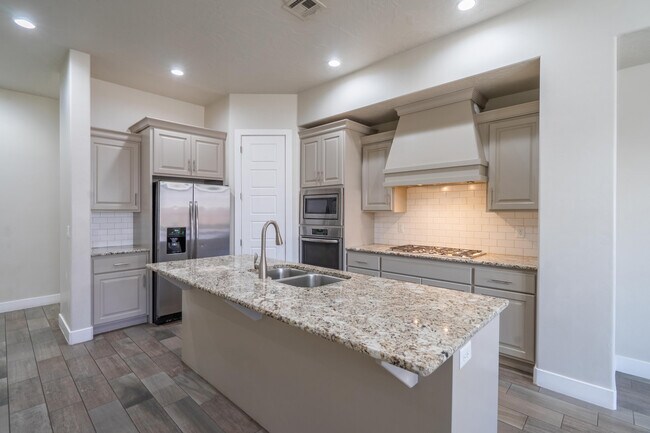 Building Photo - 4254 E Razor Ridge Dr