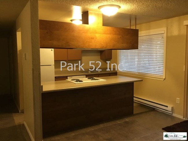 Foto del edificio - 6021 S Mason Ave