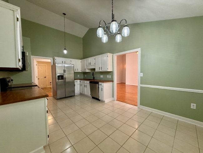 Building Photo - 9511 Indigo Club Dr
