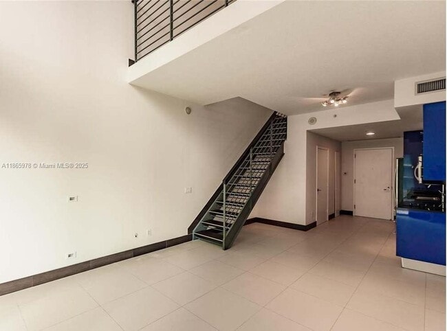 Building Photo - 60 SW 13th St