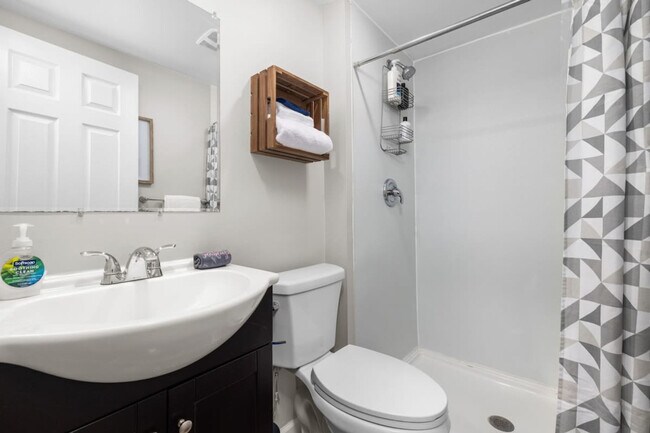 Foto del edificio - 6004 5th St