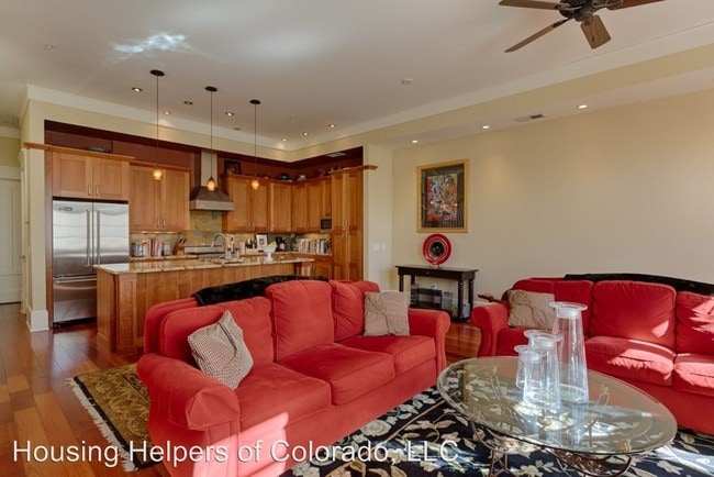 Building Photo - 3 br, 2 bath House - 2226 Pearl Street #D
