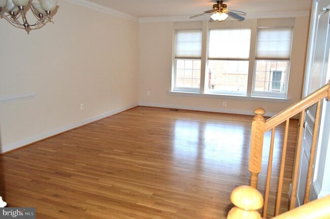 Building Photo - 12213 Silver Cypress Terrace