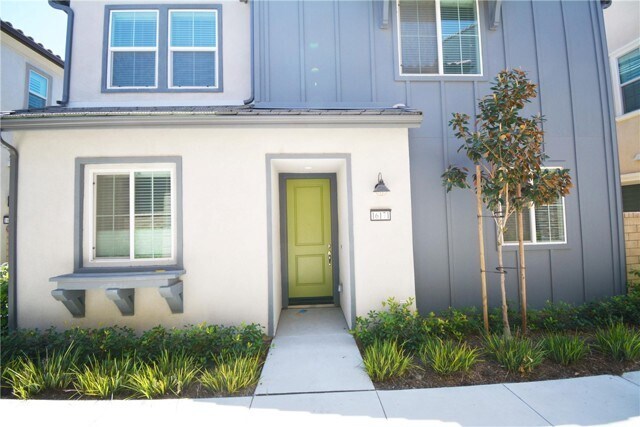 Foto principal - 16171 Paddock Ave