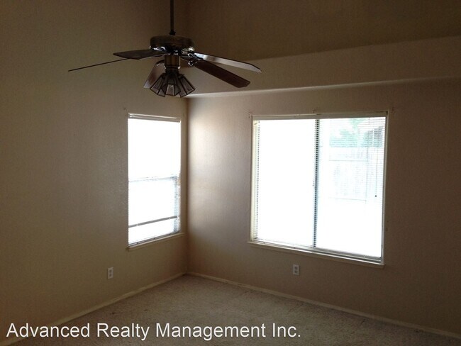 Foto del edificio - 3 br, 2 bath House - 8712 Sand Fox Court