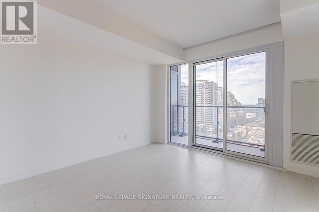 Photo du bâtiment - 19 Western Battery Rd