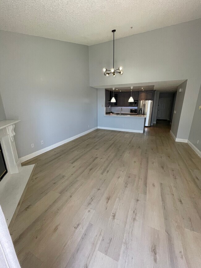 Foto del edificio - 1310 Ridge Ct