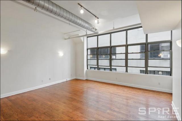 Foto del edificio - 1 bedroom in BROOKLYN NY 11201