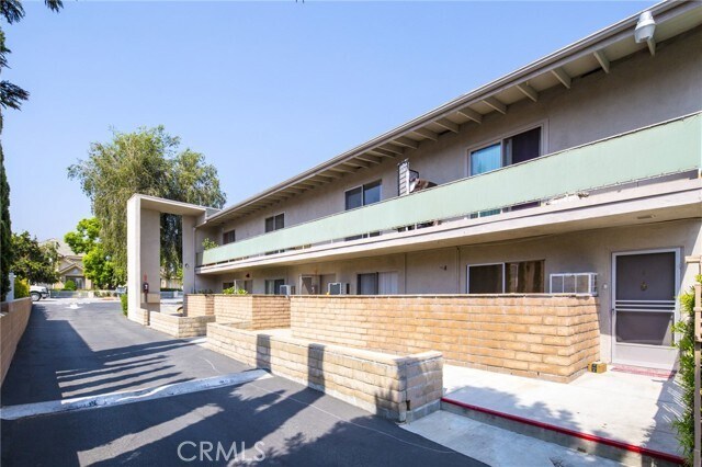 Foto del edificio - 922 W Duarte Rd