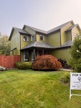 Building Photo - 3157 29th Ct