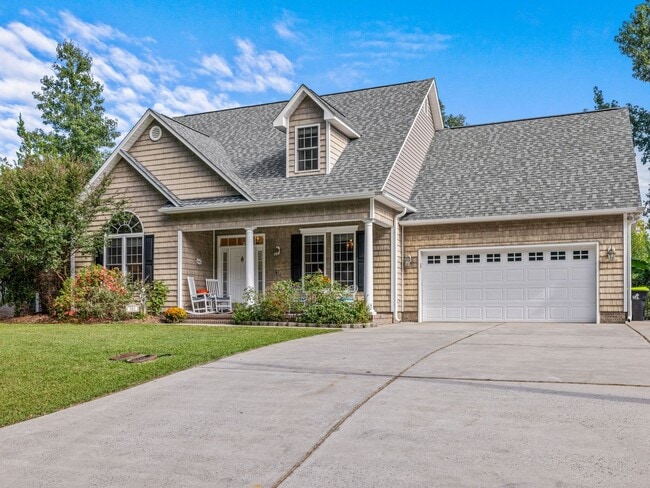 Foto del edificio - Beauty by the Water!