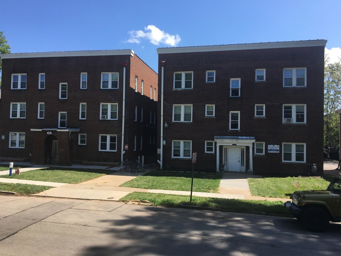 Primary Photo - 265 Lyndhurst Pl