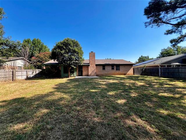 Building Photo - 8612 Brookridge Dr