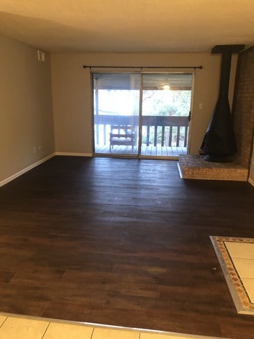 Building Photo - 6142 Knoll Wick Rd