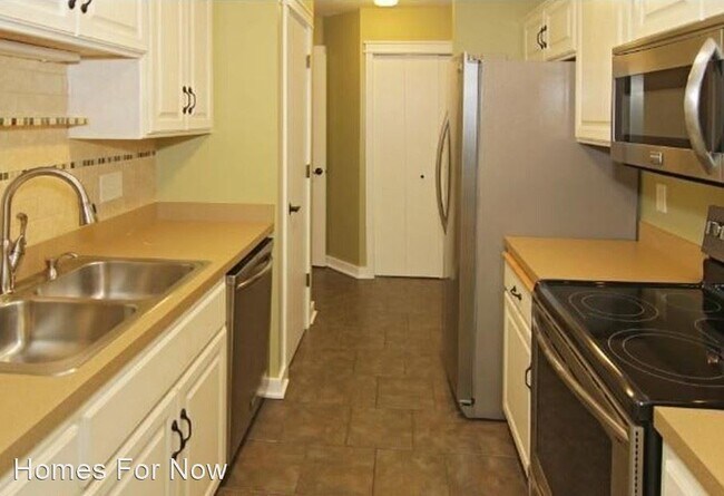 Building Photo - 3 br, 2 bath House - 8558 122nd Ave N.