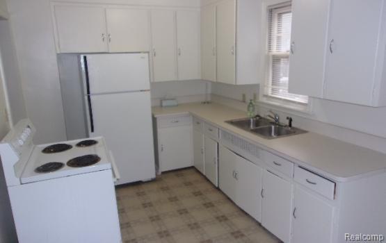 Building Photo - 455 W Breckenridge St