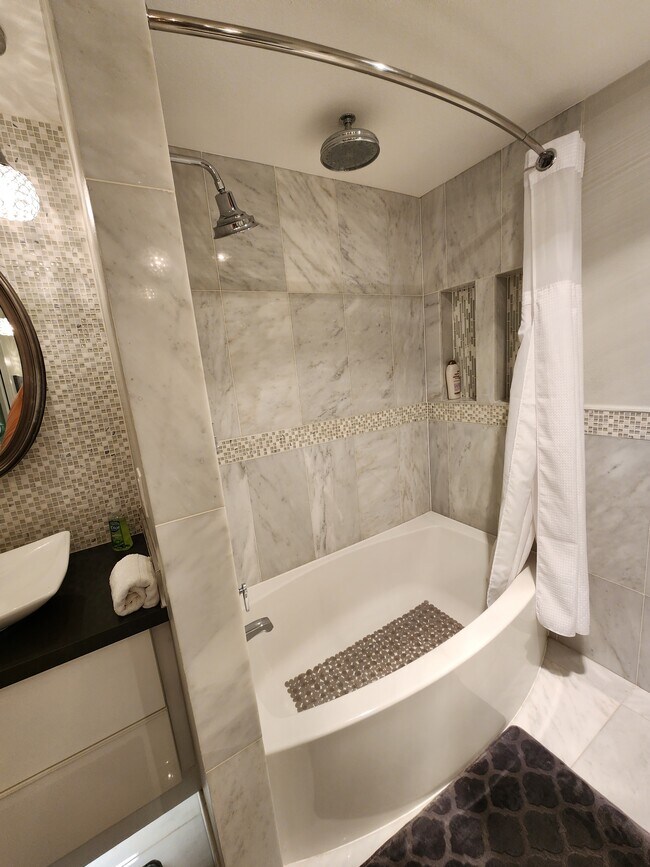 Building Photo - 45750 San Luis Rey Ave