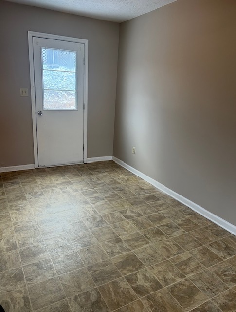 Dining Area - 141 Carolina Ln