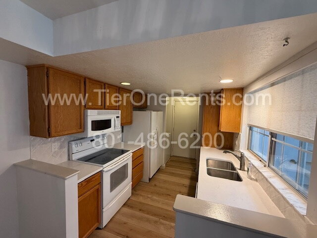 Foto del edificio - NO DEPOSIT option available for qualified ...