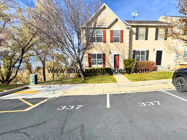 Foto del edificio - Amazing Draper Townhome with Mountain Views!