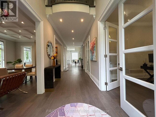 Building Photo - 2194 Elmhurst Ave