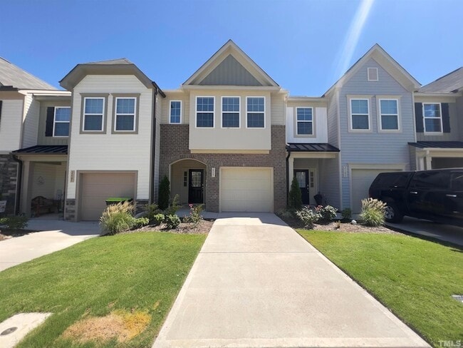 Photo - 2007 Nandina Trl Townhome