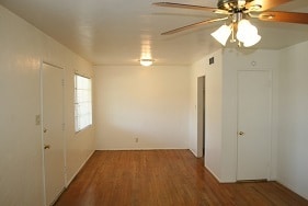 Building Photo - 3413 Elcia Dr