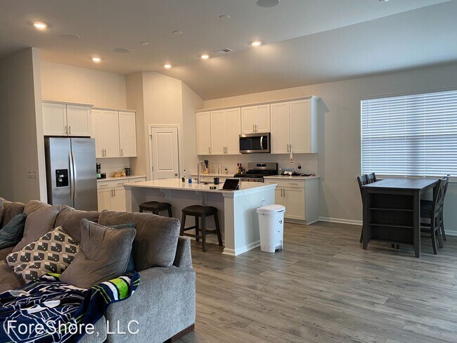 Foto del edificio - 4 br, 2 bath House - 465 Rye Creek Circle