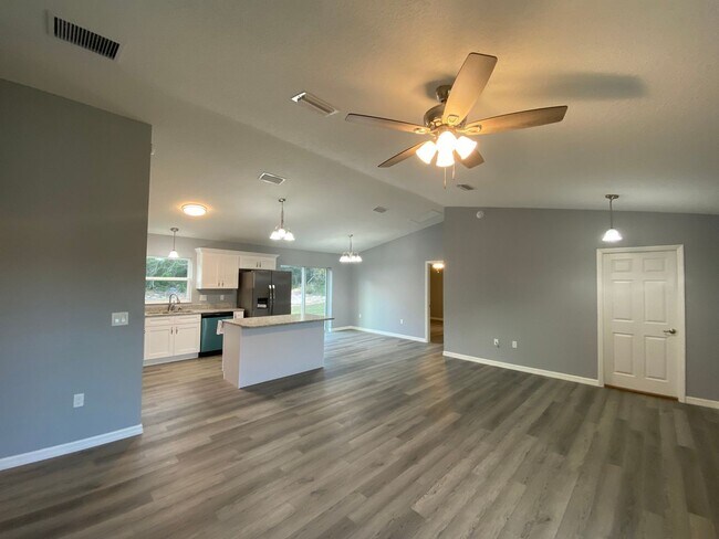 Foto del edificio - 2901 SW 173rd Street Rd