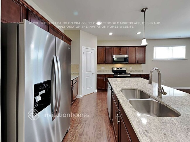 Building Photo - 91 Cottage Dr