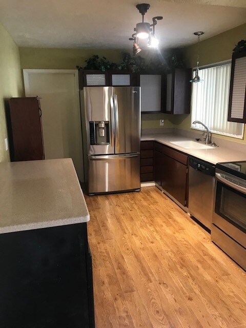 Building Photo - 2806 Cherry Hills Pl