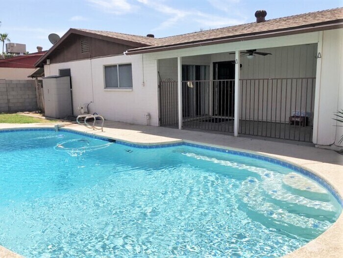 Primary Photo - 3/2 Home with Pool & NO HOA