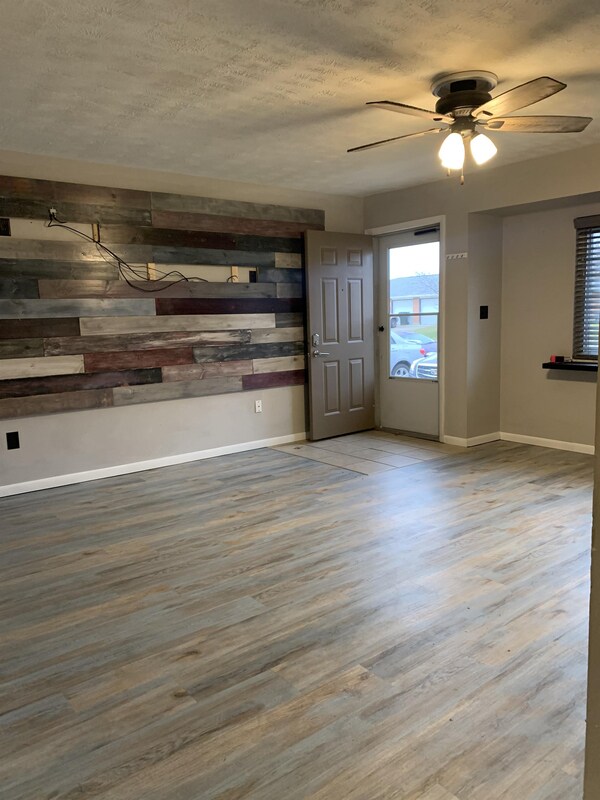 3114 Benchwood Rd, Dayton, OH 45414 Condo for Rent in Dayton, OH