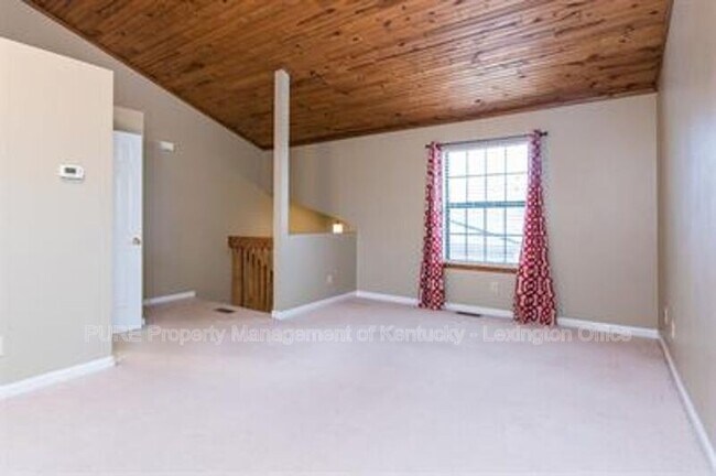 Building Photo - 2512 Knightsbridge Ln