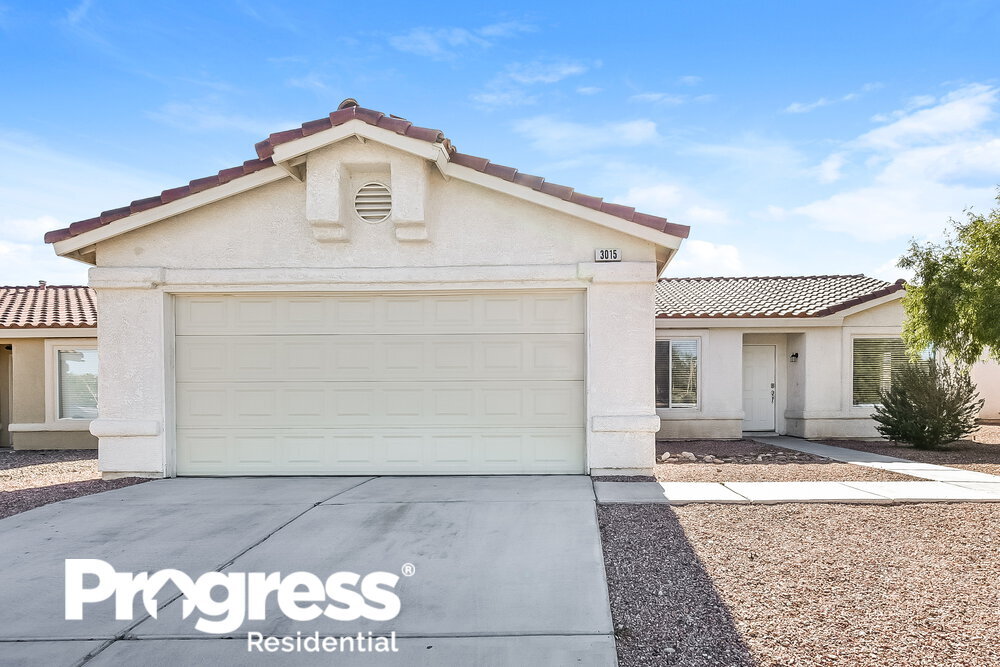 Primary Photo - 3015 W Hammer Ln
