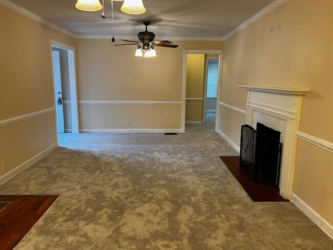 Foto del edificio - Maryville 37803 - Upstairs only - 4 beds &...