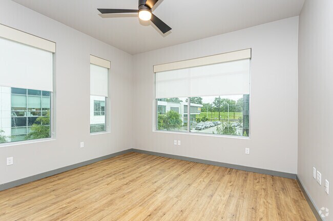 1HAB, 1,5BA: 1.000 ft² - 200 Water Street Apartments