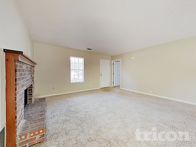 Building Photo - 3533 Fannin Dr