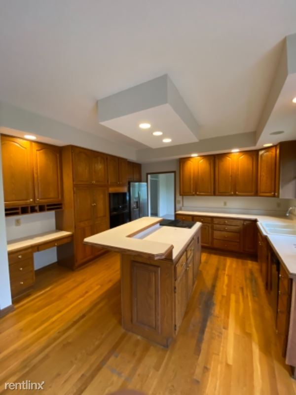Building Photo - 4 br, 2.5 bath House - 507 Ponds Pointe Dr