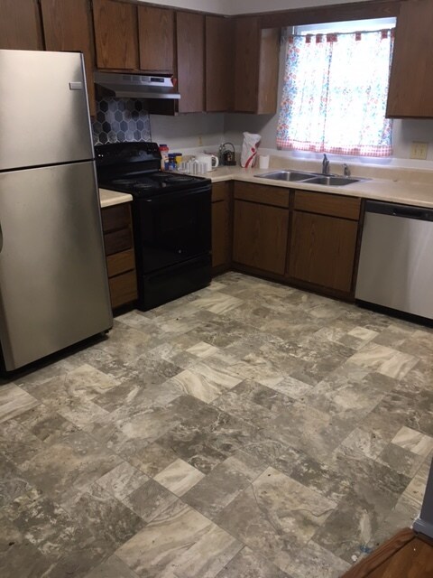 Foto principal - 3716 Pine Knoll Dr