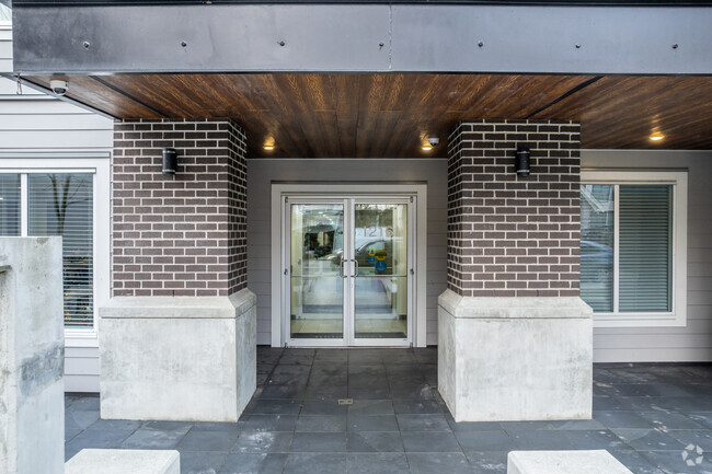 Building Photo - Ridgewood Place
